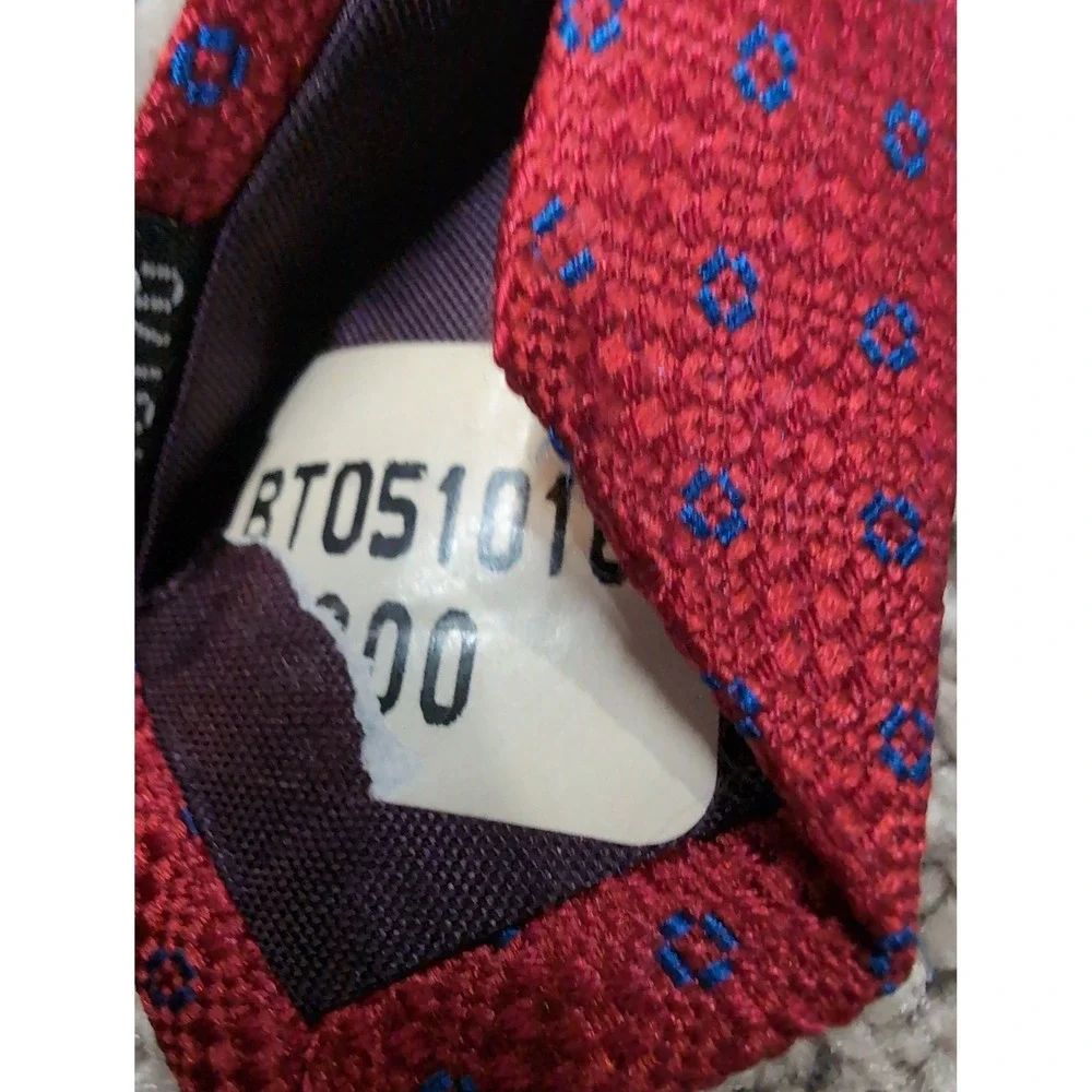 Oscar de la Renta Mens Red Blue Geometric‎ Diamond Silk Necktie 57x3.75